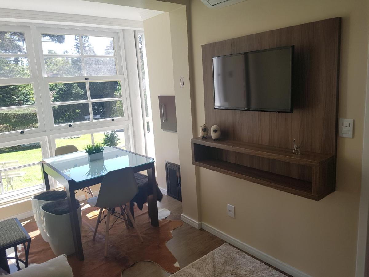 Confortavel Apartamento Proximo Ao Lago Negro Appartement Gramado Buitenkant foto