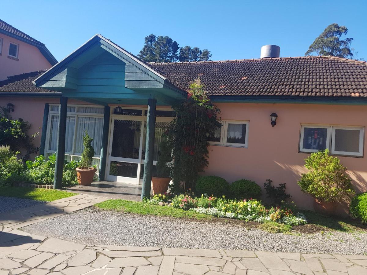 Confortavel Apartamento Proximo Ao Lago Negro Appartement Gramado Buitenkant foto